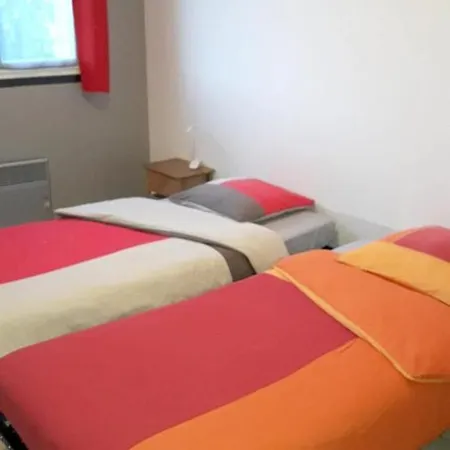 Апартаменты With 2 Bedrooms In With Shared Pool Furnished Balcony And Wifi 168 Km From The Beach Тулуза